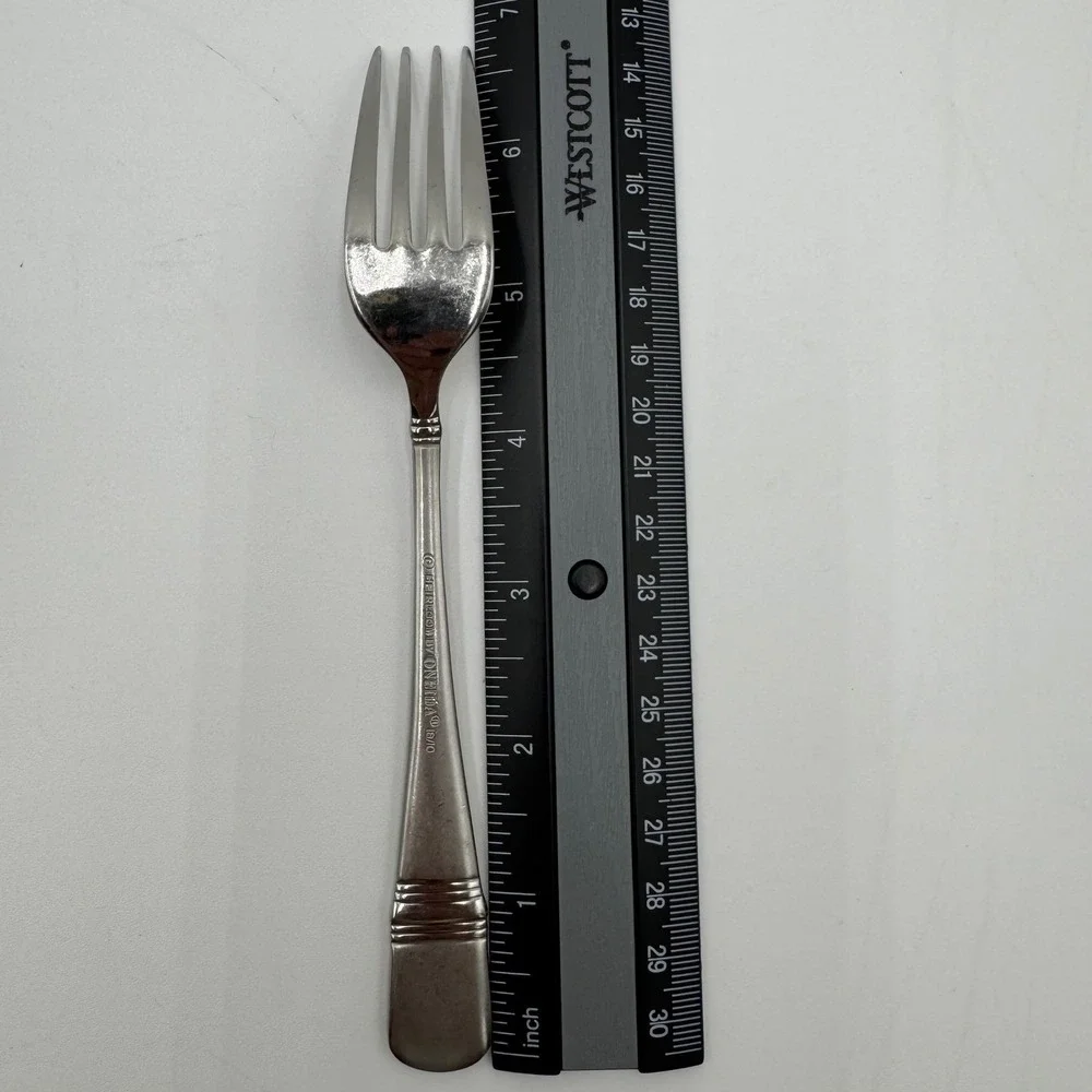 Heirloom‎ by Oneida Salad Fork Set of 10 Pieces Stainless Flatware 18/10